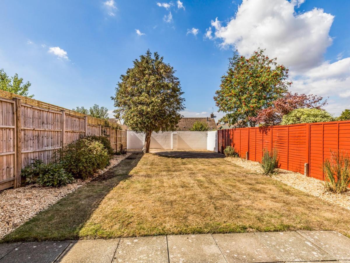 Pass The Keys Lovely Ground Floor Flat With Large Garden Chichester Exterior photo
