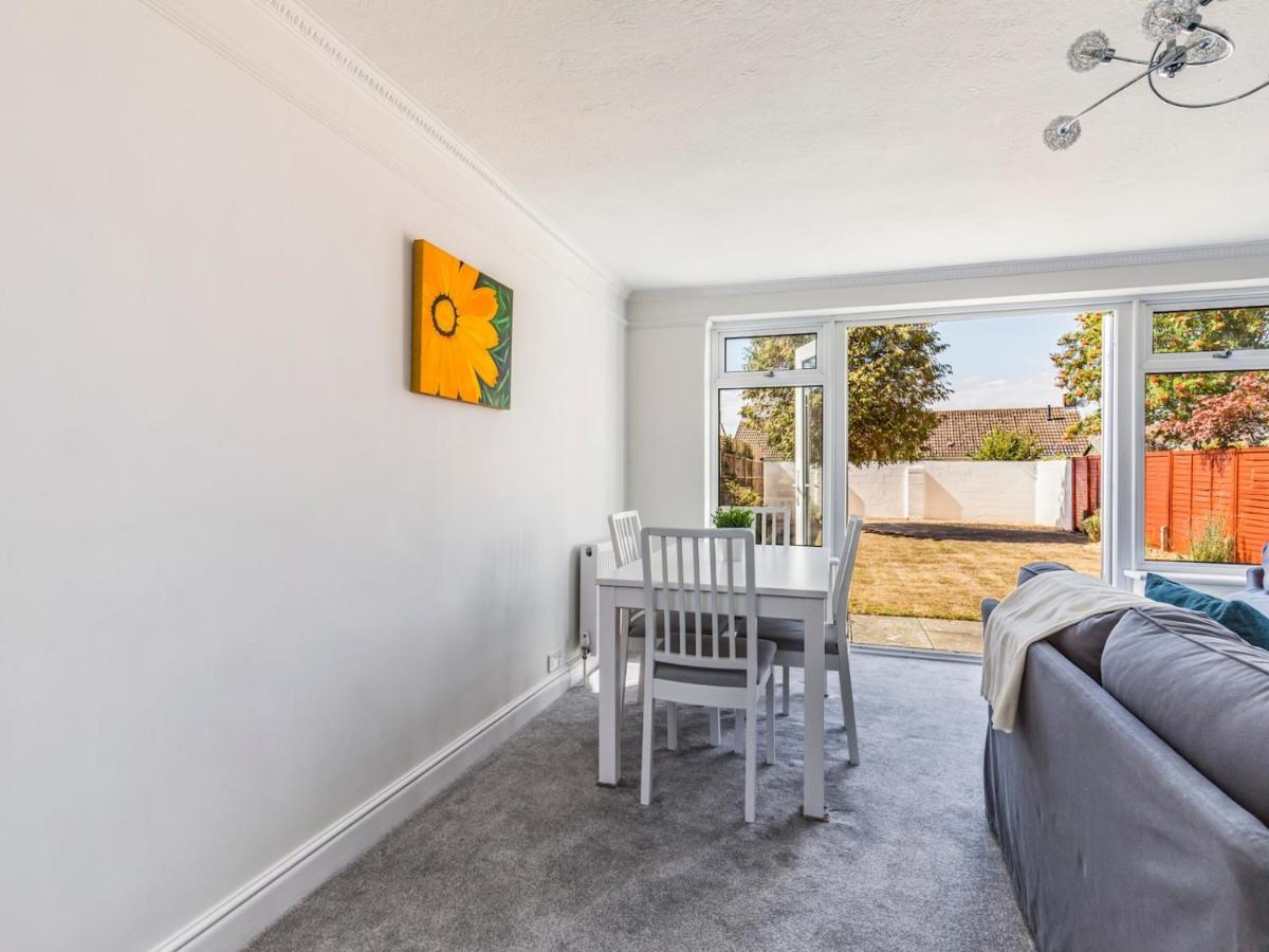 Pass The Keys Lovely Ground Floor Flat With Large Garden Chichester Exterior photo